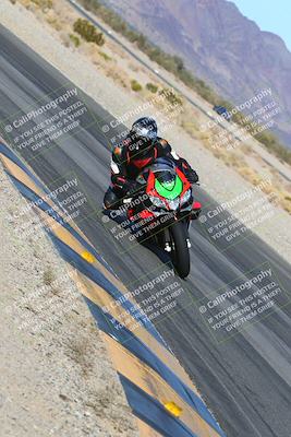media/Jan-13-2024-SoCal Trackdays (Sat) [[9c032fe5aa]]/Turn 14 Inside (150pm)/